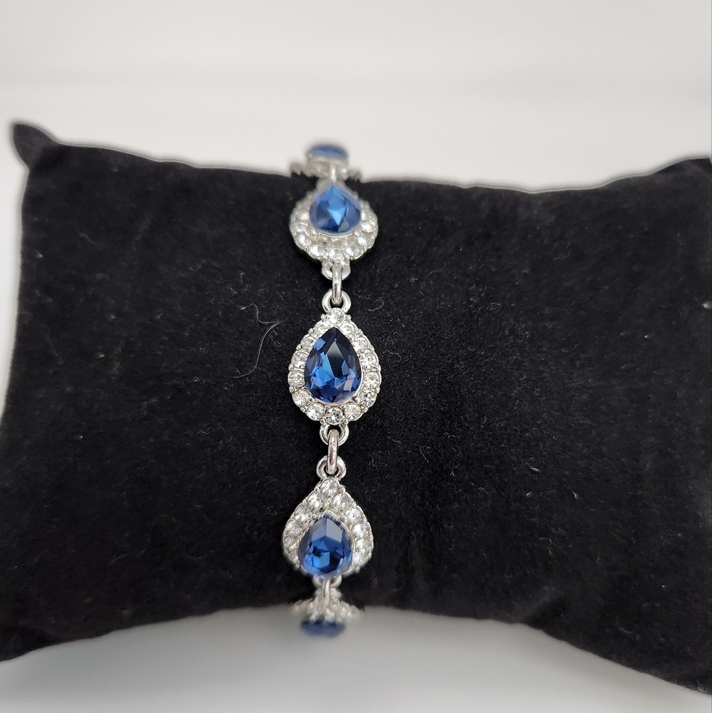 Charter Club Silver-Tone Pear Shaped Imitation Blue StoneHalo Slider bracelet